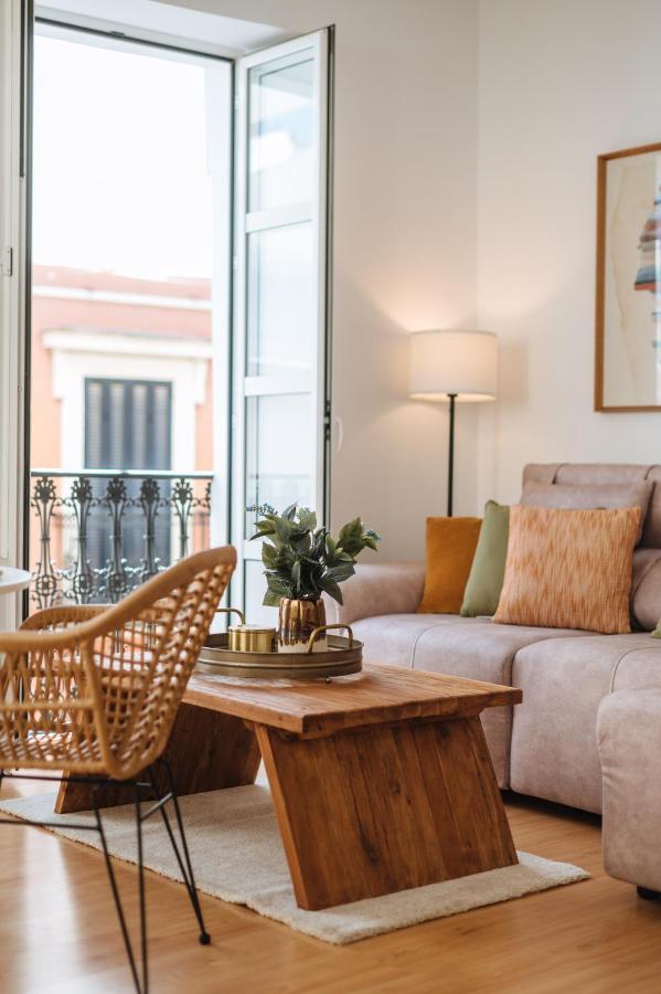 Hostly Rivero 2A Center Loft-Fibre-Communal Terrace-Parking Optional-Cless Sevilla Buitenkant foto
