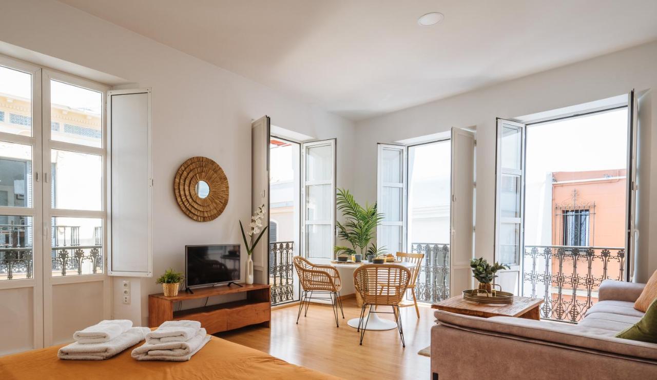 Hostly Rivero 2A Center Loft-Fibre-Communal Terrace-Parking Optional-Cless Sevilla Buitenkant foto