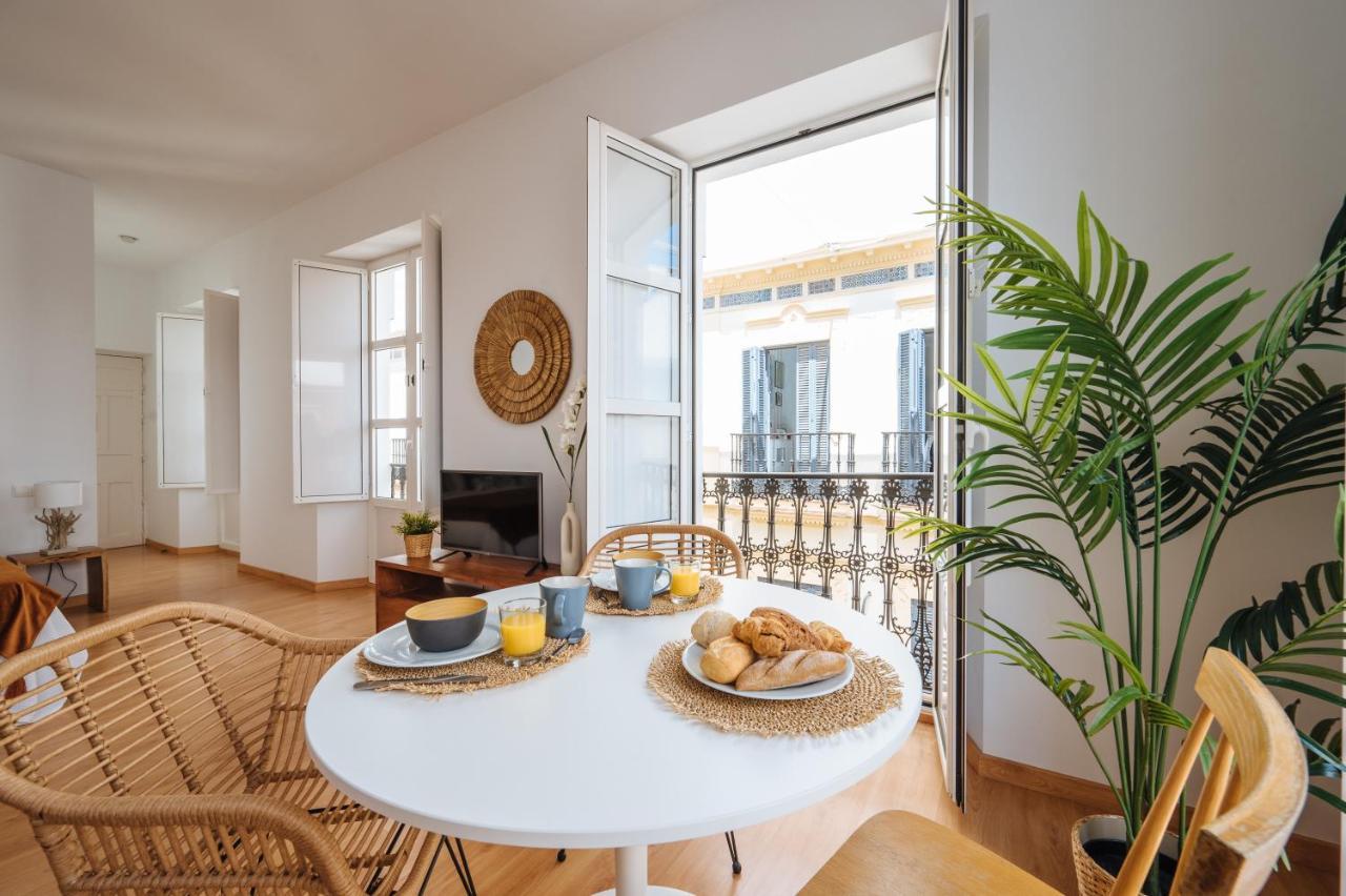 Hostly Rivero 2A Center Loft-Fibre-Communal Terrace-Parking Optional-Cless Sevilla Buitenkant foto